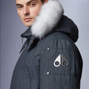 MOOSE KNUCKLES BOMBER JACKET